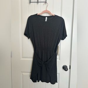 NWT Lulu dress size 10